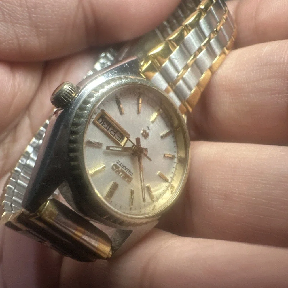 Works VTG Seiko SQ Ladies watch Date Two Tone Quartz New Battery 24mm Fit 6.5in